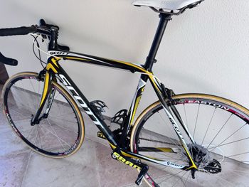 Used Scott Addict sram red 10 speed limited edition Scott Addict sram red 10 speed limited edition Custom SRAM Red eTap AXS 2011 Road & Gravel, Black — image 20 of 20