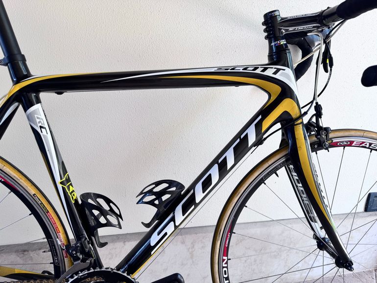 Used Scott Addict sram red 10 speed limited edition Scott Addict sram red 10 speed limited edition Custom SRAM Red eTap AXS 2011 Road & Gravel, Black — image 4 of 20