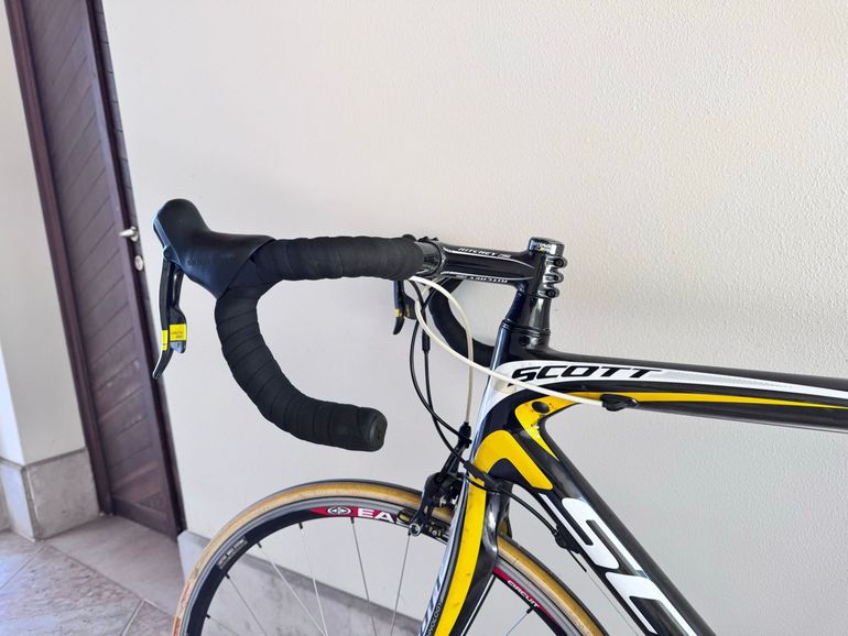 Used Scott Addict sram red 10 speed limited edition Scott Addict sram red 10 speed limited edition Custom SRAM Red eTap AXS 2011 Road & Gravel, Black — image 15 of 20