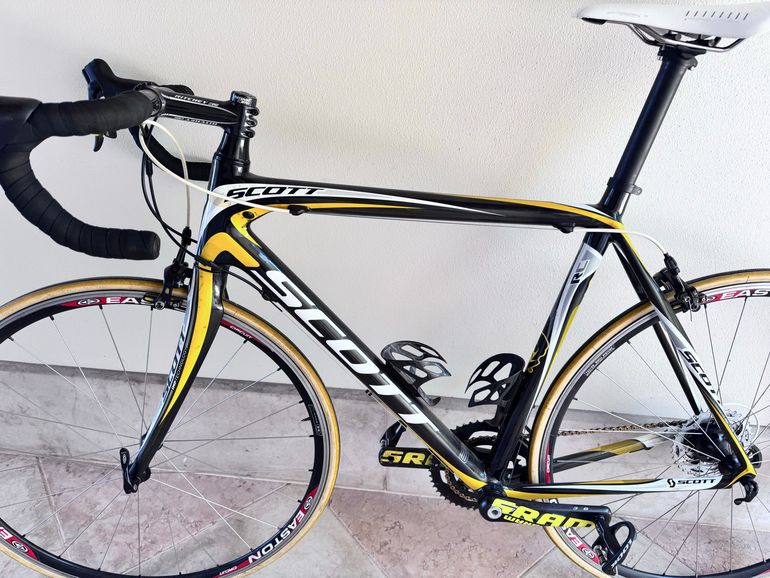 Used Scott Addict sram red 10 speed limited edition Scott Addict sram red 10 speed limited edition Custom SRAM Red eTap AXS 2011 Road & Gravel, Black — image 19 of 20
