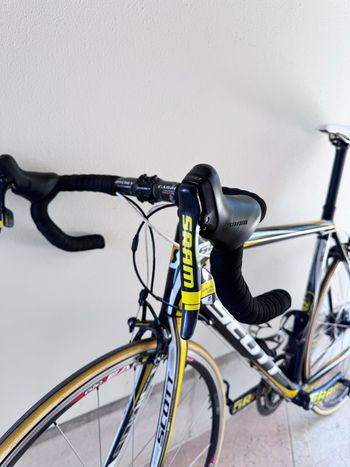 Used Scott Addict sram red 10 speed limited edition Scott Addict sram red 10 speed limited edition Custom SRAM Red eTap AXS 2011 Road & Gravel, Black — image 18 of 20