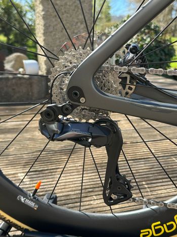 Used Benotti Fuoco Aero Disc Shimano Ultegra Di2 2023 Road & Gravel, Nero — image 3 of 11
