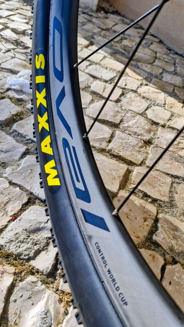 Gebrauchtes Specialized S-Works Epic 2023 2023 Mountainbike, Rot, 29 — Bild 3 von 5