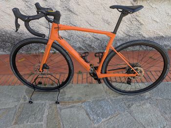 Used BMC Roadmachine SRAM Rival eTap AXS 2021 Road & Gravel, Orange — image 2 of 10