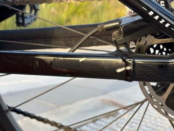 Used Mondraker RAZE 2023 2023 Mountainbike, Black, 29 — image 12 of 21