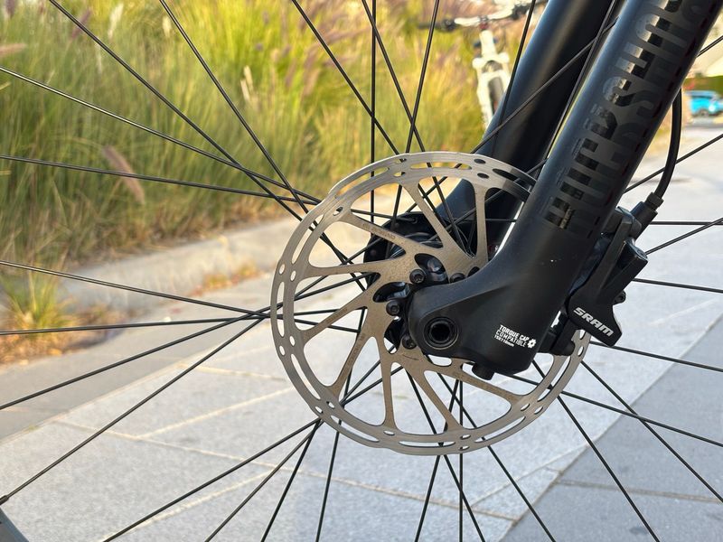 Used Mondraker RAZE 2023 2023 Mountainbike, Black, 29 — image 14 of 21