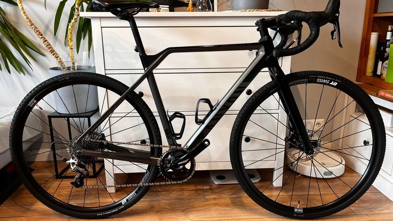 Used Canyon Inflite CF SL 6.0 2020 2020 Road & Gravel, Black — image 1 of 30