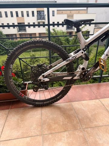 Käytetty Commencal META SX Shimano SLX 2025 Mountainbike — kuva 7 / 10
