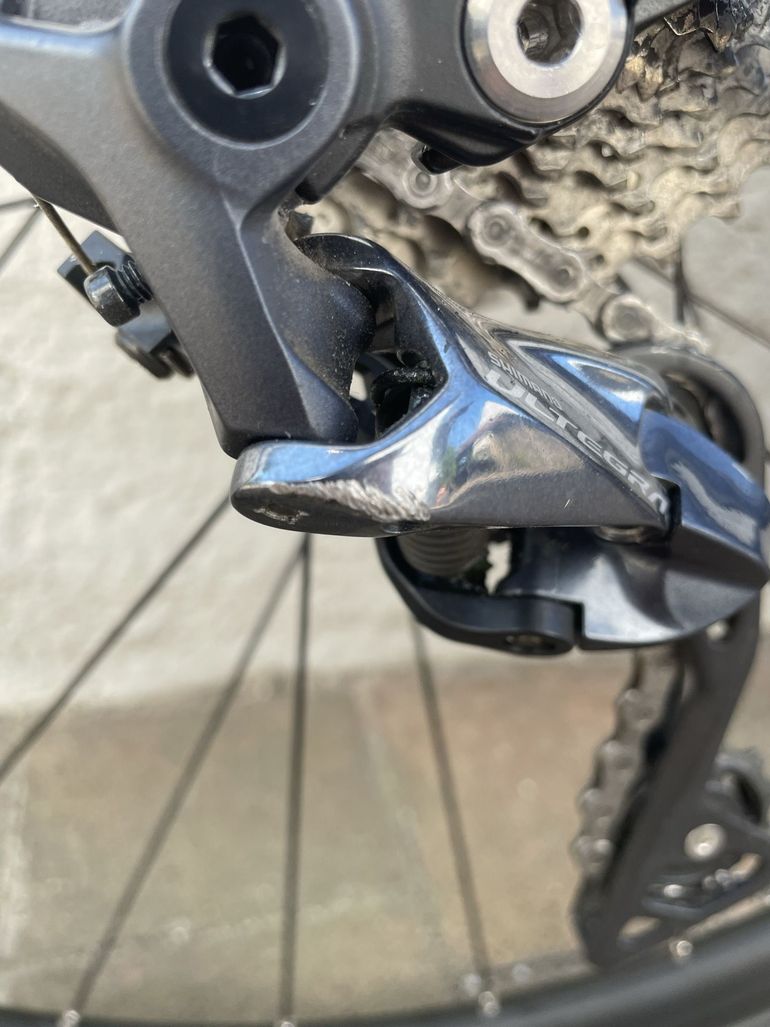 Used CUBE Attain Shimano Ultegra 2024 Road & Gravel, Light Gray — image 8 of 12