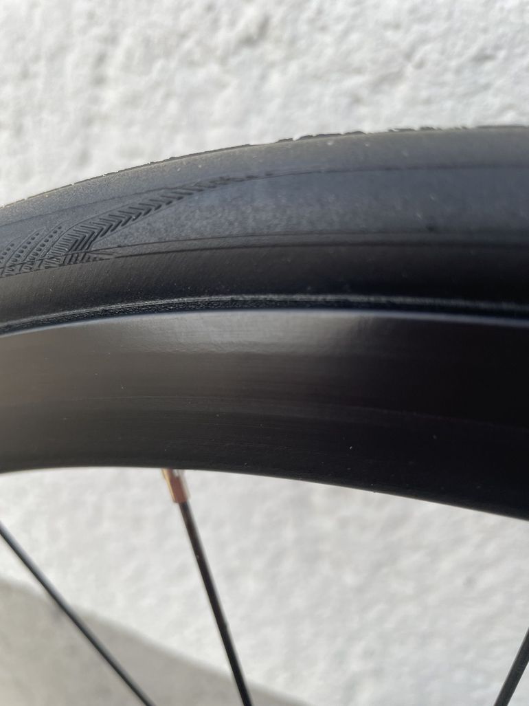 Used CUBE Attain Shimano Ultegra 2024 Road & Gravel, Light Gray — image 11 of 12