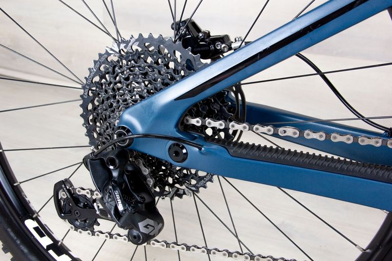 Used Transition Scout 2021 Mountainbike, Blue — image 17 of 24