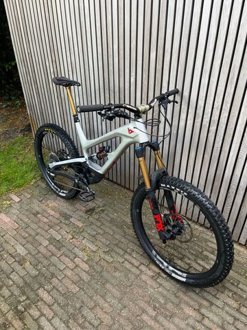 Brugt YT Industries Capra Pro Race 2021 2021 Mountainbike — billede 2 af 11