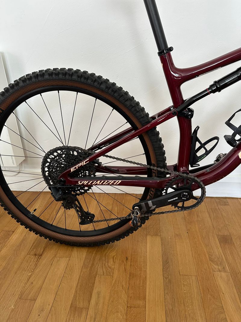 Gebrauchtes Specialized Epic Comp 2022 2022 Mountainbike, Rot — Bild 5 von 5