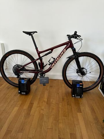 Gebrauchtes Specialized Epic Comp 2022 2022 Mountainbike, Rot — Bild 2 von 5