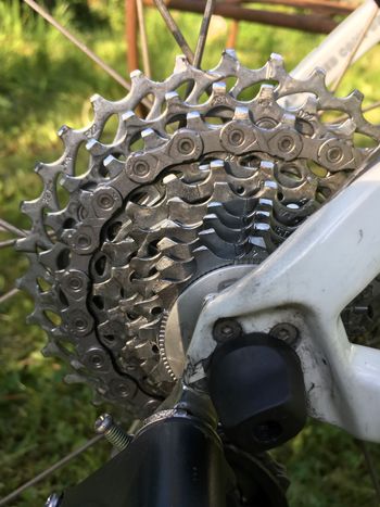 Used Giant Tcr Other Shimano 2012 Road & Gravel, White — image 6 of 11