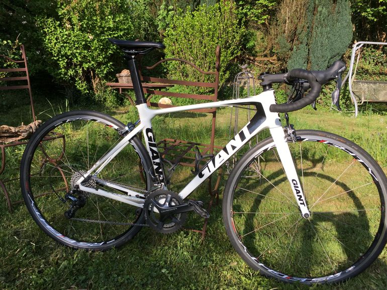 Used Giant Tcr Other Shimano 2012 Road & Gravel, White — image 1 of 11