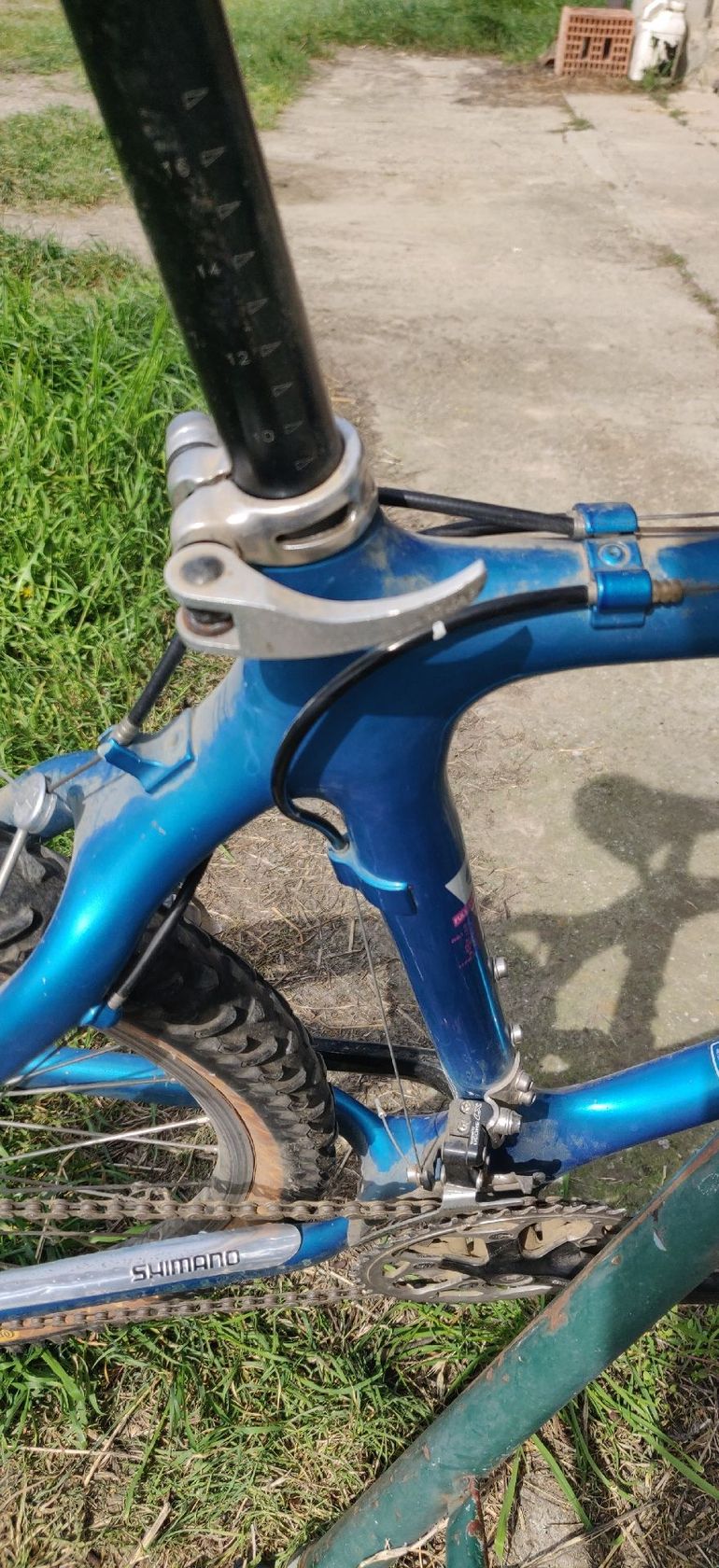 Used Giant Giant Custom Shimano Deore 1995 Mountainbike, Blue — image 13 of 25