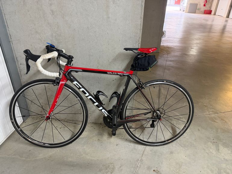 Focus - IZALCO Max Ultegra Di2 — 2BX