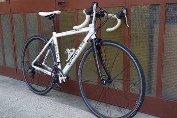 Used Zarma 0012.0 2014 Road & Gravel, White — image 2 of 6