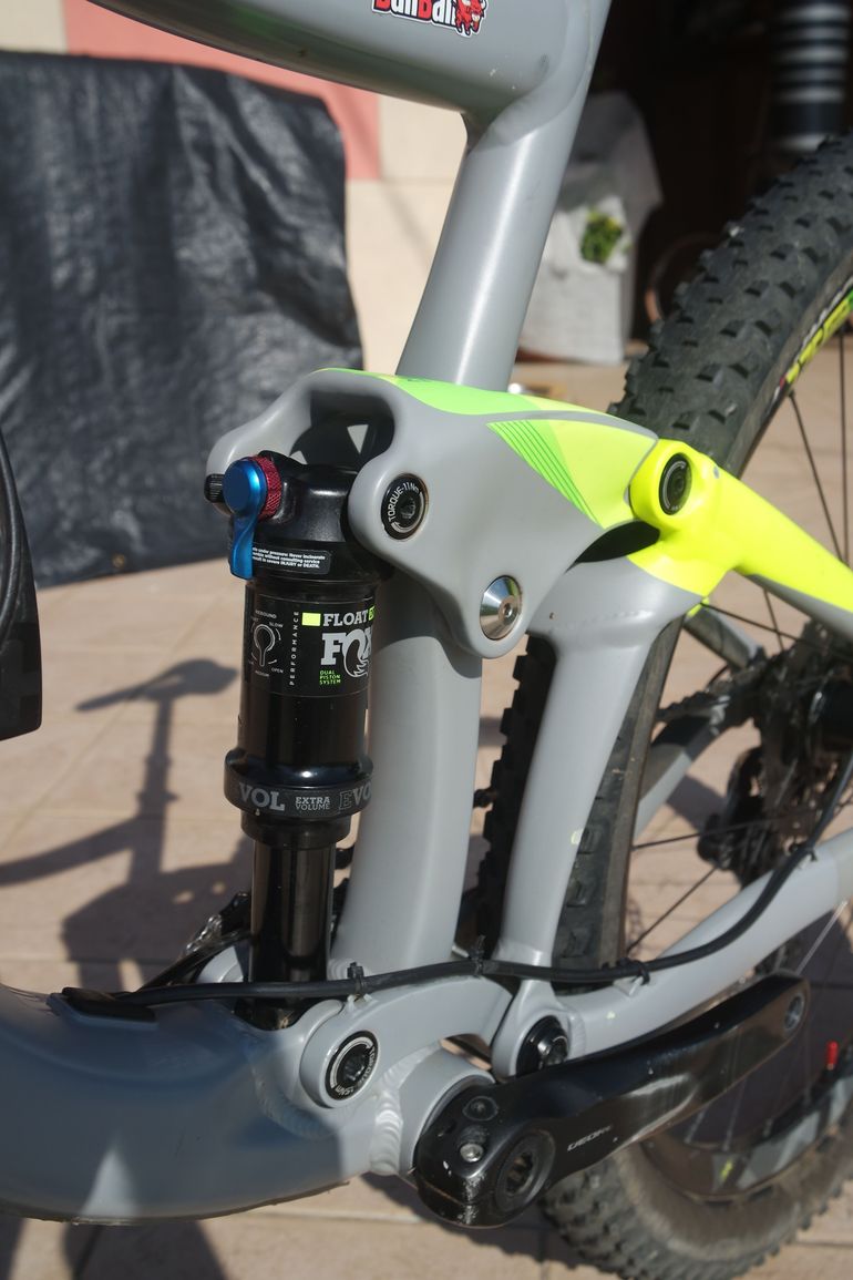 Used Giant Trance Shimano Deore XT 2018 Mountainbike — image 7 of 10