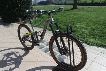 Gebrauchtes Giant Trance Shimano Deore XT 2018 Mountainbike, Hellgrau — Bild 5 von 10