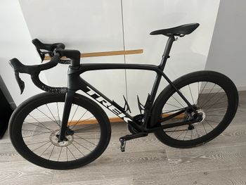 Used Trek Émonda SL 7 2023 2023 Road & Gravel — image 2 of 9