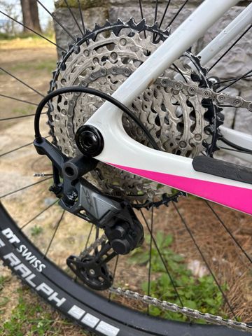 Used Canyon Exceed CF 6 2023 2023 Mountainbike, White, 29 — image 5 of 5