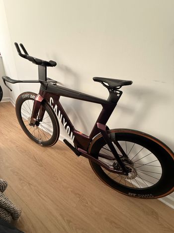Used Canyon Speedmax CF SLX 8 Disc Di2 2024 2024 Road & Gravel, Purple — image 9 of 10