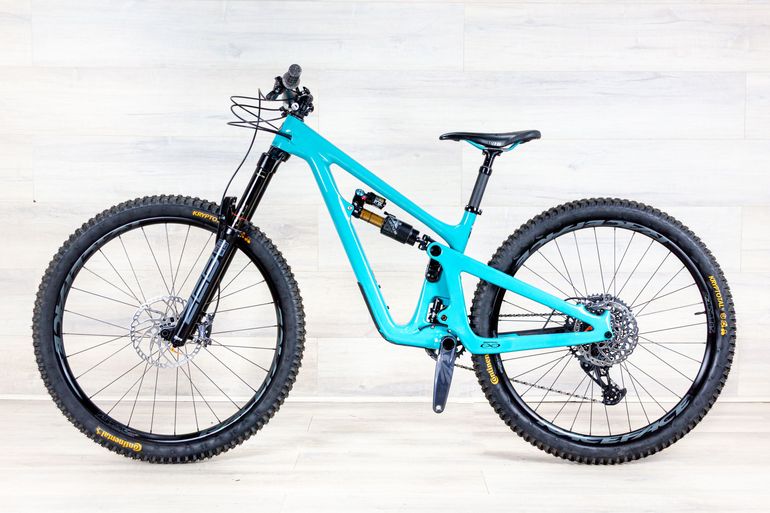 Used Yeti SB150 Custom Build 2025 Mountainbike, Blue — image 2 of 20