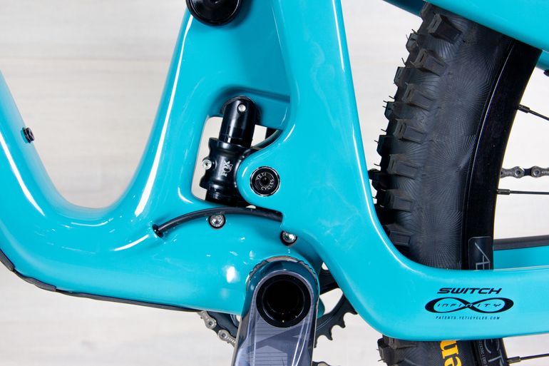 Used Yeti SB150 Custom Build 2025 Mountainbike, Blue — image 16 of 20