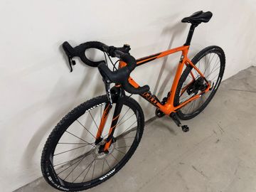 Used Giant TCX Advanced 2019 2019 Road & Gravel, Orange — image 3 of 4