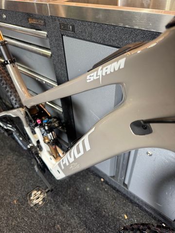 Brugt Pivot SHUTTLE SL/AM Pro X0 Eagle Transmission 2025 2025 Mountainbike — billede 7 af 7