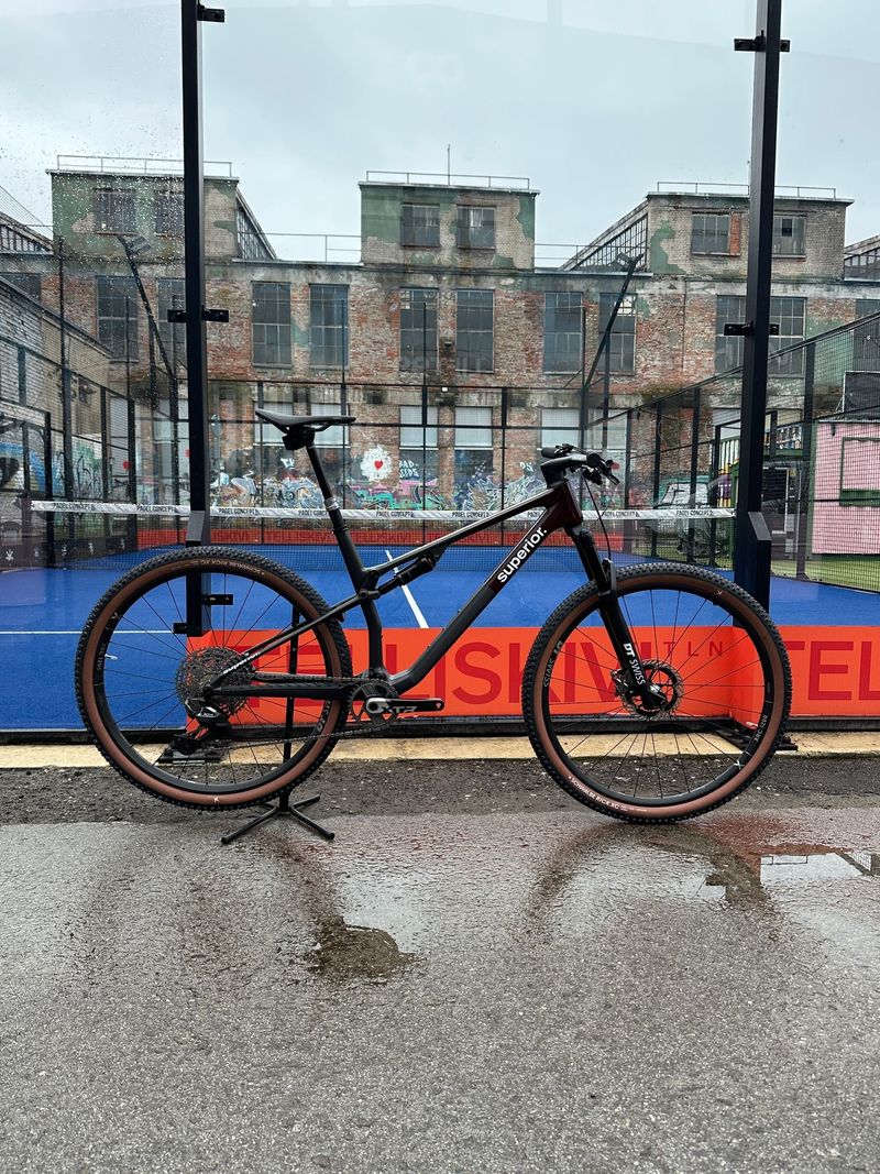 SUPERIOR BIKES XF 9.9 Team 2026 Mountainbike usato, Nero — immagine 1 di 6
