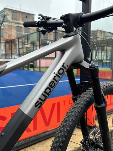 Used Superior Xf Shimano Deore XT Di2 2026 Mountainbike, Light Gray — image 7 of 9