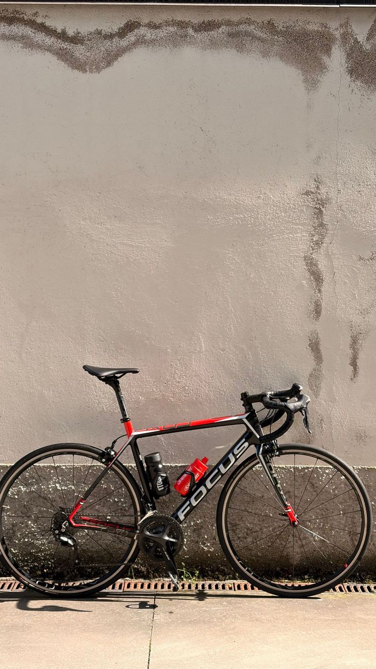 Used Focus Cayo Shimano 105 2014 Road & Gravel, Red — image 1 of 6
