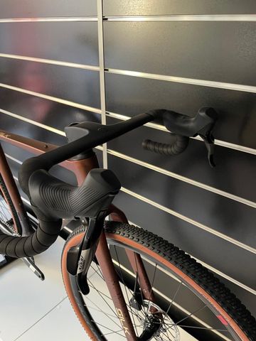 Tweedehands Megamo SILK 10 2024 2024 Road & Gravel — afbeelding 4 van 4