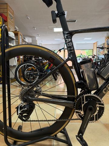 Tweedehands Cannondale Supersix SRAM Red eTap AXS 2025 Road & Gravel — afbeelding 24 van 43