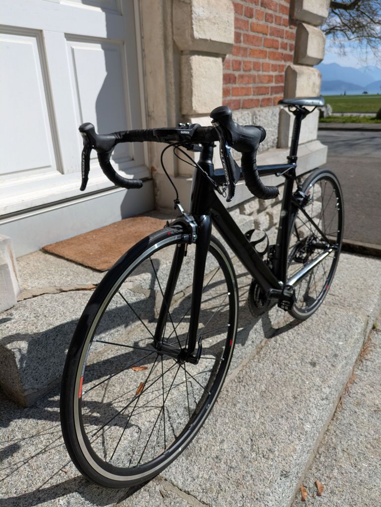 Used BMC Teammachine Shimano Ultegra Di2 2017 Road & Gravel — image 7 of 7