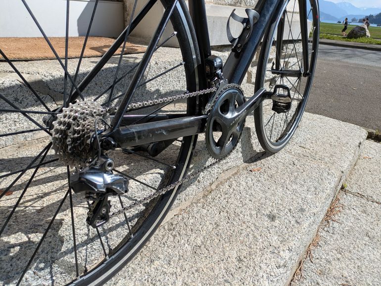 Used BMC Teammachine Shimano Ultegra Di2 2017 Road & Gravel — image 6 of 7