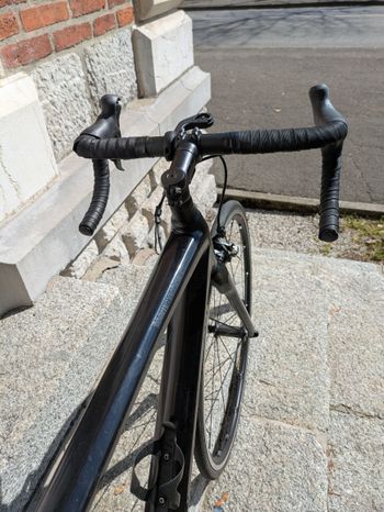 Used BMC Teammachine Shimano Ultegra Di2 2017 Road & Gravel — image 4 of 7