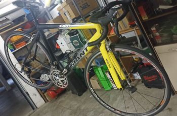 Used Giant OCR Shimano Tiagra 2006 Road & Gravel, Black — image 1 of 11