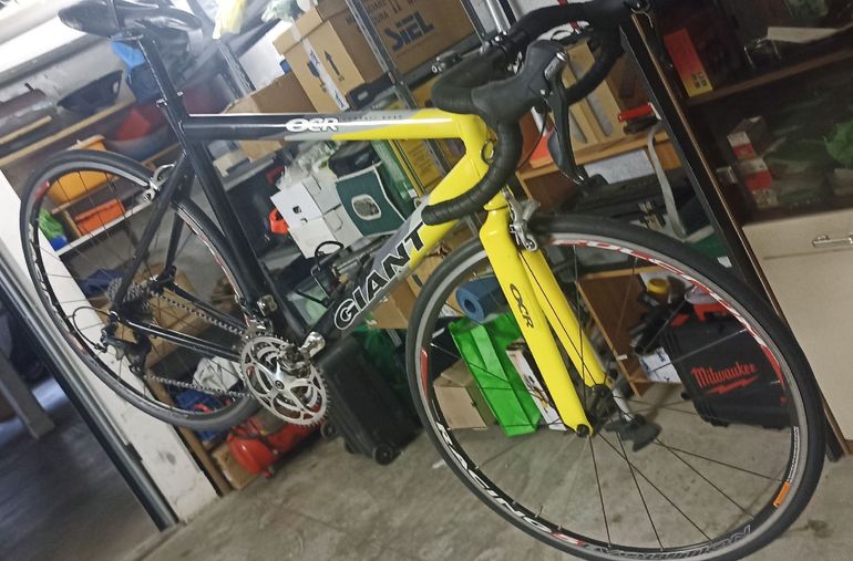 Used Giant OCR Shimano Tiagra 2006 Road & Gravel, Black — image 1 of 11