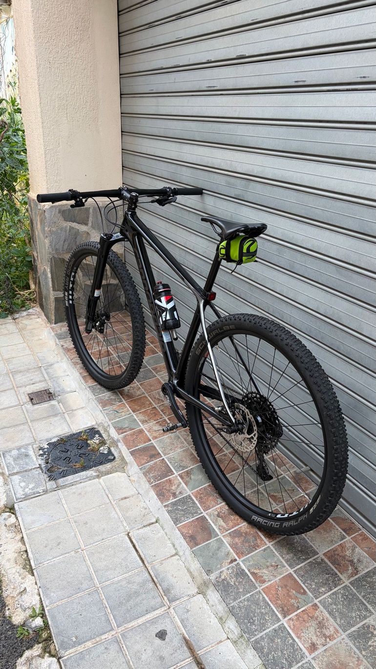 Used Cannondale F-Si Carbon 3 2022 2022 Mountainbike — image 2 of 6