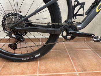 Used Orbea Oiz Shimano Deore XT 2019 Mountainbike, Black — image 2 of 3