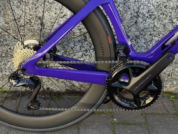 Scott Foil RC 10 2025 2025 Road & Gravel usato, Viola — immagine 4 di 4