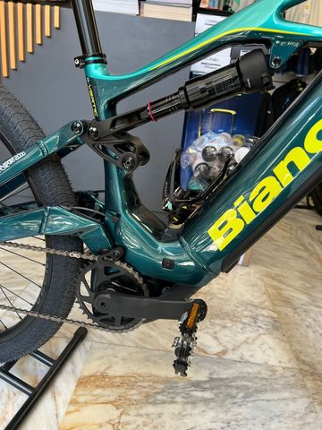 Bianchi E-Vertic FX-Type 9.2 SX 2025 2025 Mountainbike d'occasion — image 2 sur 10