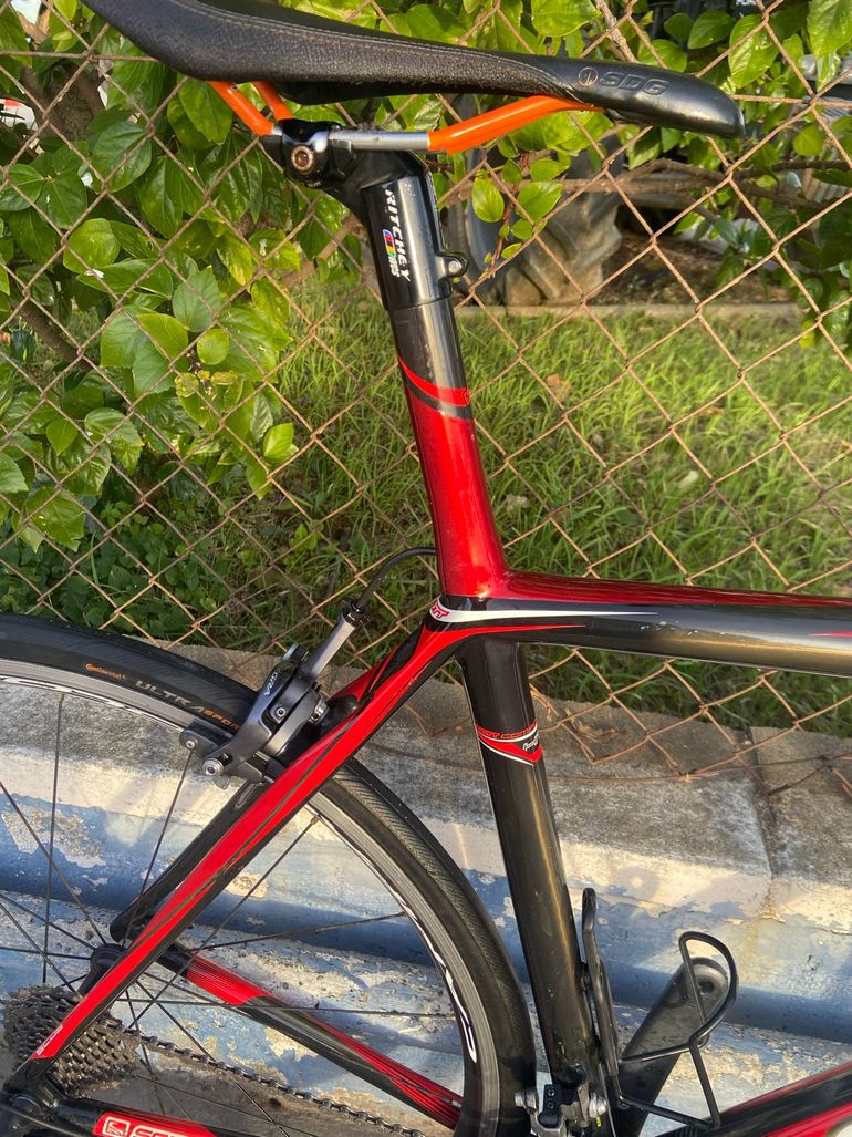 Used Scott Addict Shimano Ultegra 2018 Road & Gravel, Red — image 4 of 6