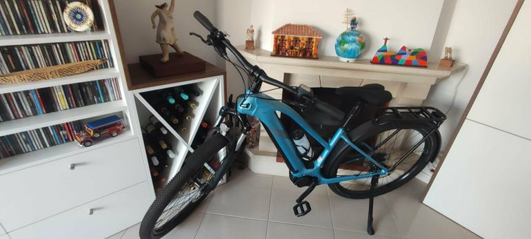 Used Cannondale Tesoro Neo Carbon 2 2024 2024 Urban, Blau — image 2 of 8