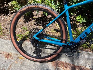 CUBE SRAM NX Eagle 2023 Mountainbike de segunda mano, Azul — imagen 3 de 7