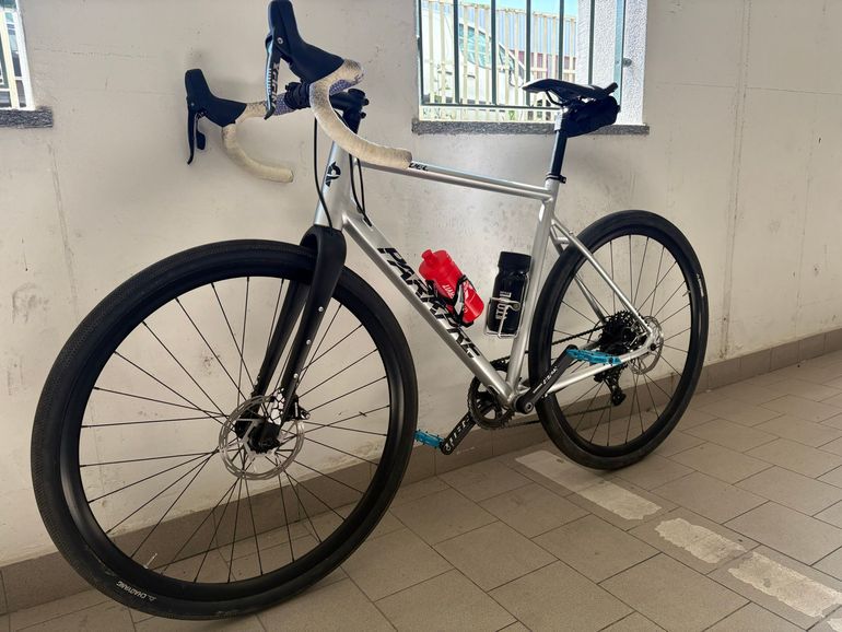 Used Parkpre Parkpre Custom SRAM Apex 2024 Road & Gravel, Grigio chiaro — image 1 of 13